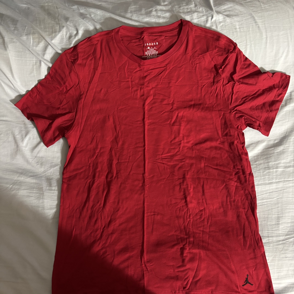 Jordan Men’s Red Short Sleeve Crew Tee Size M - New